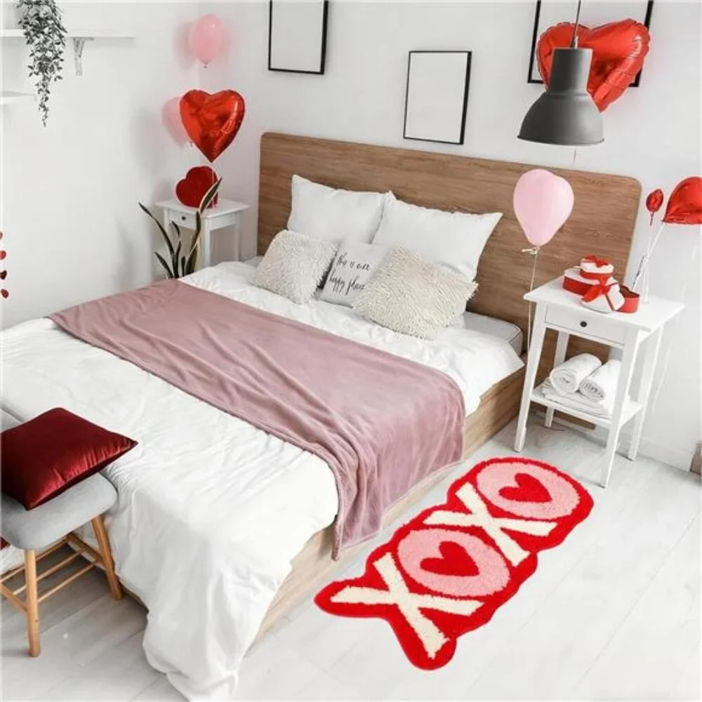 Valentine's Day Bathroom Rug Valentines XOXO Bath Rug 13.78 x 31.5 Inches
